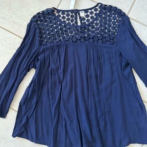NWT Old Navy Lace Yoke Long Sleeve Navy Back Button Closure Swing Blouse XL